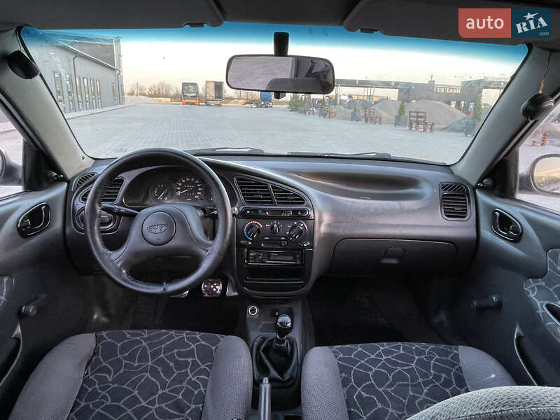 Седан Daewoo Lanos 2002 в Тернополе