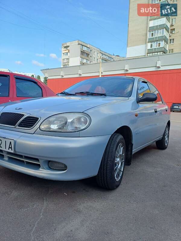 Седан Daewoo Lanos 2005 в Сумах