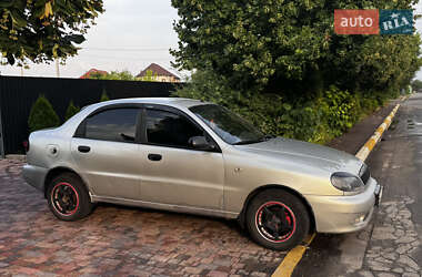 Седан Daewoo Lanos 2004 в 