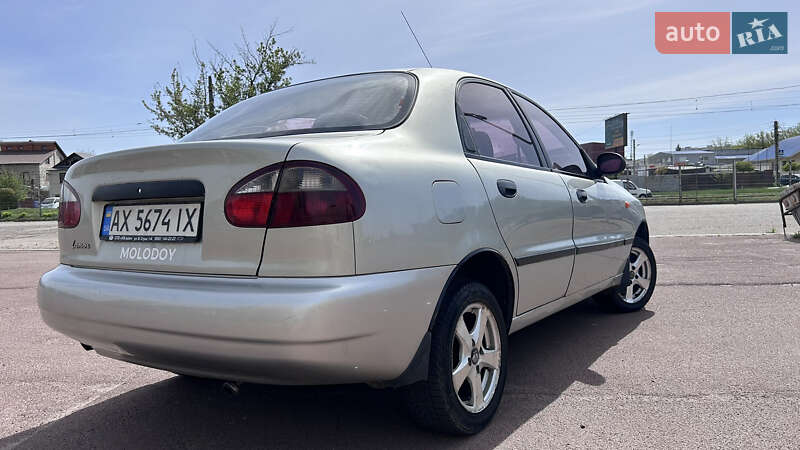 Седан Daewoo Lanos 2010 в Харкові