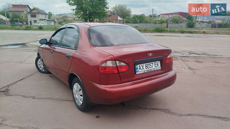 Седан Daewoo Lanos 2003 в Харкові