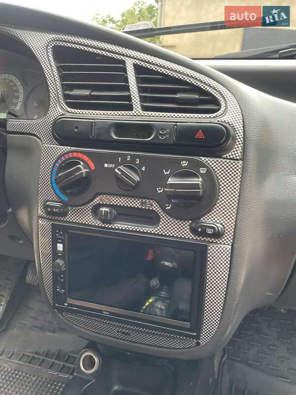 Седан Daewoo Lanos 2007 в Ананьеве