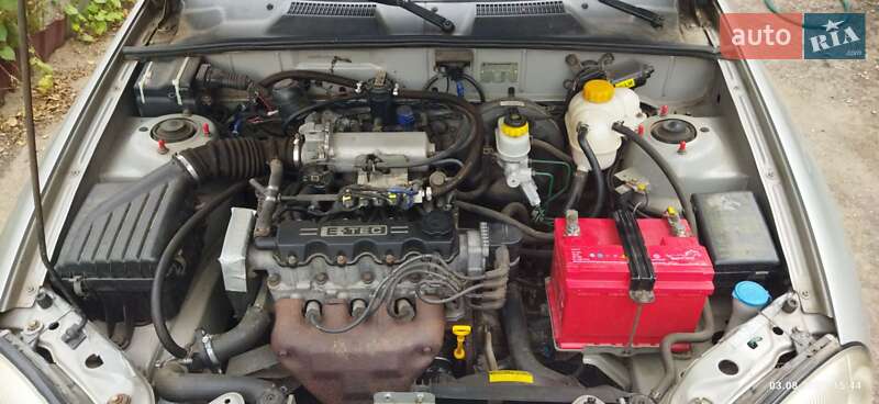 Седан Daewoo Lanos 2005 в Кривом Роге