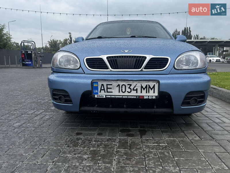 Хэтчбек Daewoo Lanos 2003 в Днепре