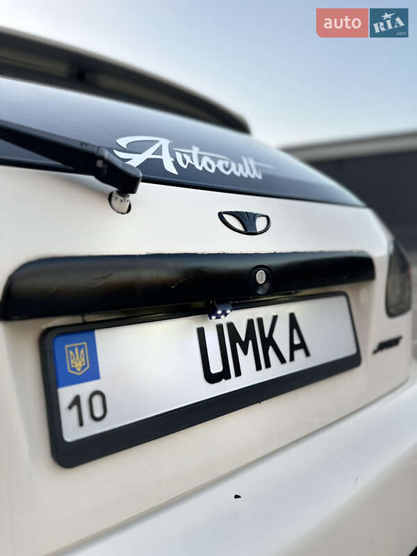 Хэтчбек Daewoo Lanos 2002 в Киеве