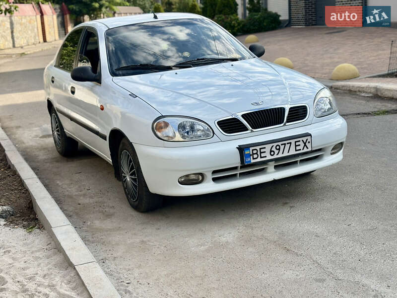 Седан Daewoo Lanos 2009 в Николаеве