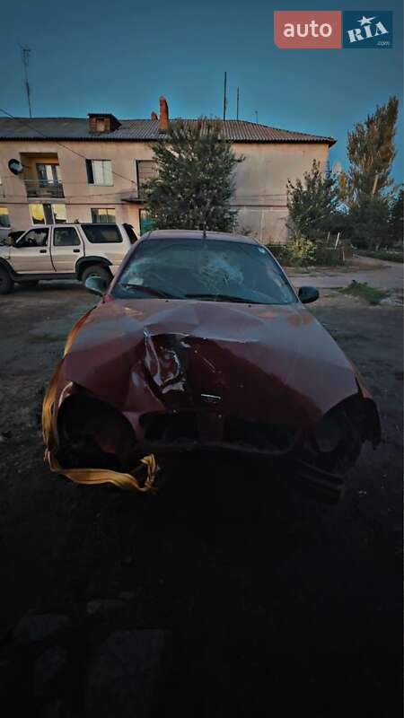 Седан Daewoo Lanos 2004 в Новомосковске