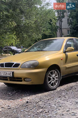 Седан Daewoo Lanos 2002 в Днепре