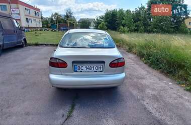 Седан Daewoo Lanos 1998 в 