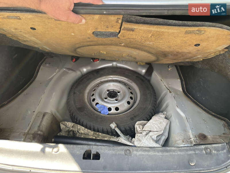 Седан Daewoo Lanos 2006 в Иванкове