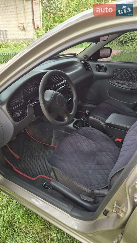 Седан Daewoo Lanos 2004 в Конотопе