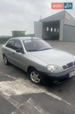 Седан Daewoo Lanos 2004 в Казатине