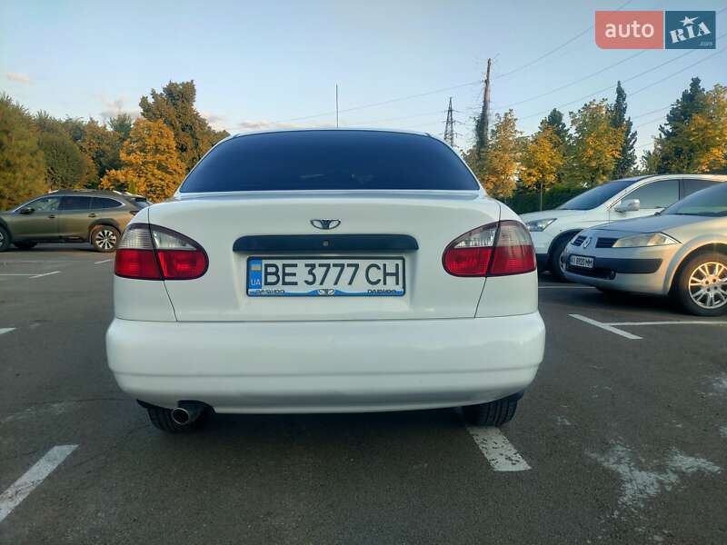 Седан Daewoo Lanos 2008 в Вишневом
