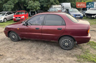 Седан Daewoo Lanos 2011 в 