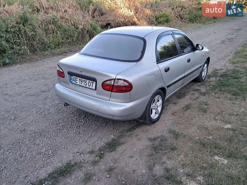 Седан Daewoo Lanos 2007 в Синельниково