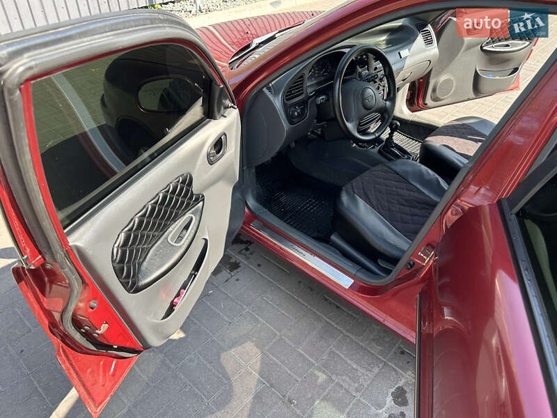 Седан Daewoo Lanos 2004 в Славянске