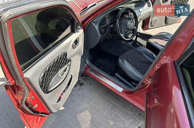 Седан Daewoo Lanos 2004 в 
