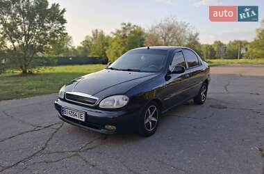 Седан Daewoo Lanos 2011 в Кременчуці