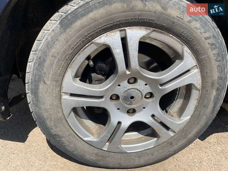Хэтчбек Daewoo Lanos 2004 в Одессе