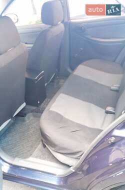 Седан Daewoo Lanos 2004 в 