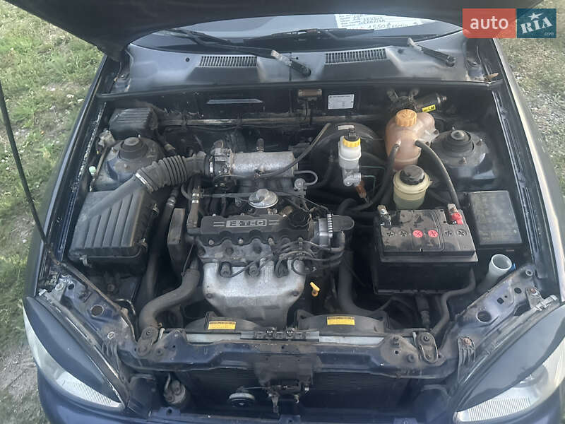 Седан Daewoo Lanos 2006 в Умани