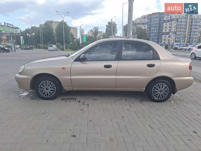 Седан Daewoo Lanos 2008 в Ивано-Франковске