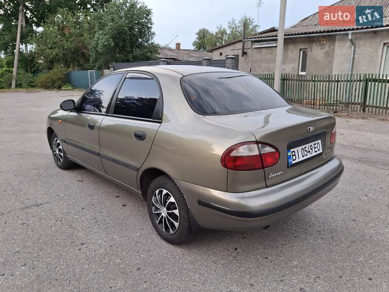 Седан Daewoo Lanos 2003 в Полтаве