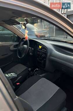 Седан Daewoo Lanos 2008 в 