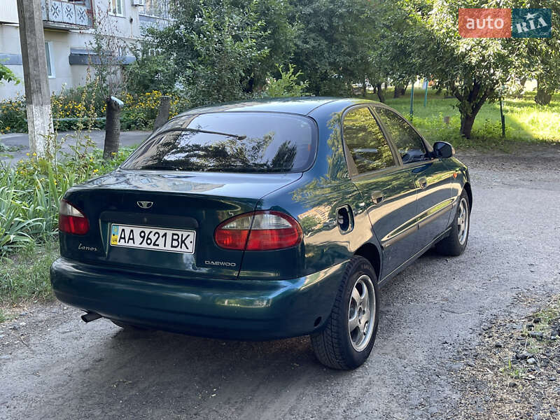 Седан Daewoo Lanos 2002 в Золотоноше