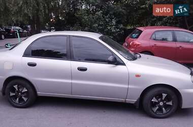 Седан Daewoo Lanos 2004 в 