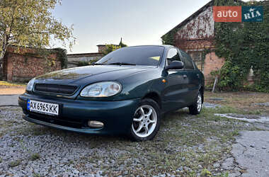 Седан Daewoo Lanos 2001 в 