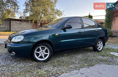 Седан Daewoo Lanos 2001 в 