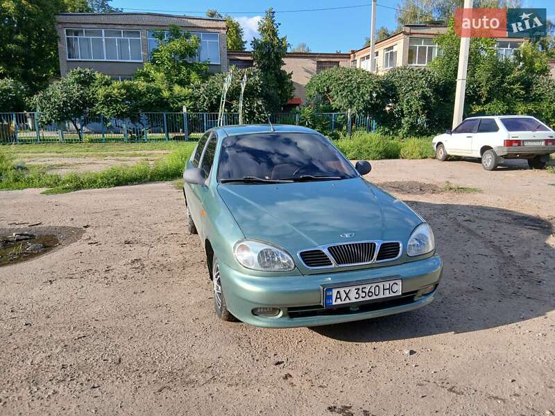 Седан Daewoo Lanos 2010 в Харькове