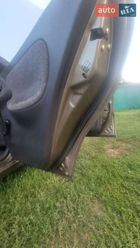 Седан Daewoo Lanos 2005 в Переяславе