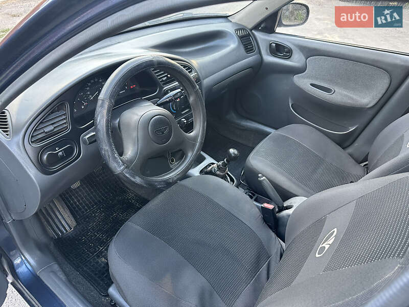 Седан Daewoo Lanos 2006 в Новом Буге