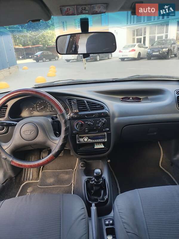 Седан Daewoo Lanos 2003 в Одессе