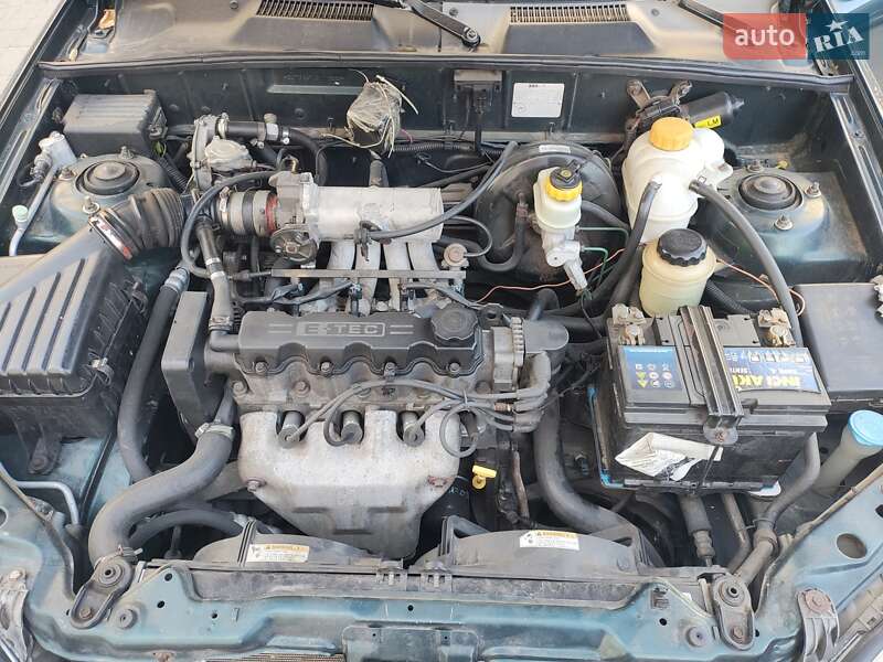 Седан Daewoo Lanos 2003 в Одессе