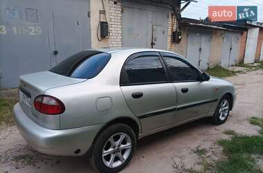 Седан Daewoo Lanos 2003 в Киеве