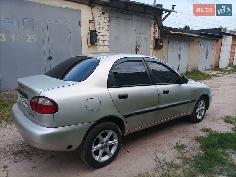 Daewoo Lanos 2003