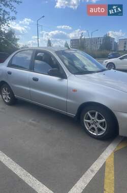 Седан Daewoo Lanos 2004 в 