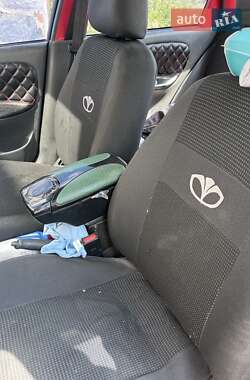 Седан Daewoo Lanos 2005 в Обухові