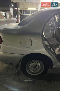 Седан Daewoo Lanos 2004 в 
