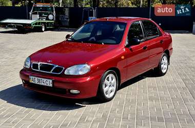 Седан Daewoo Lanos 2003 в Новомосковске
