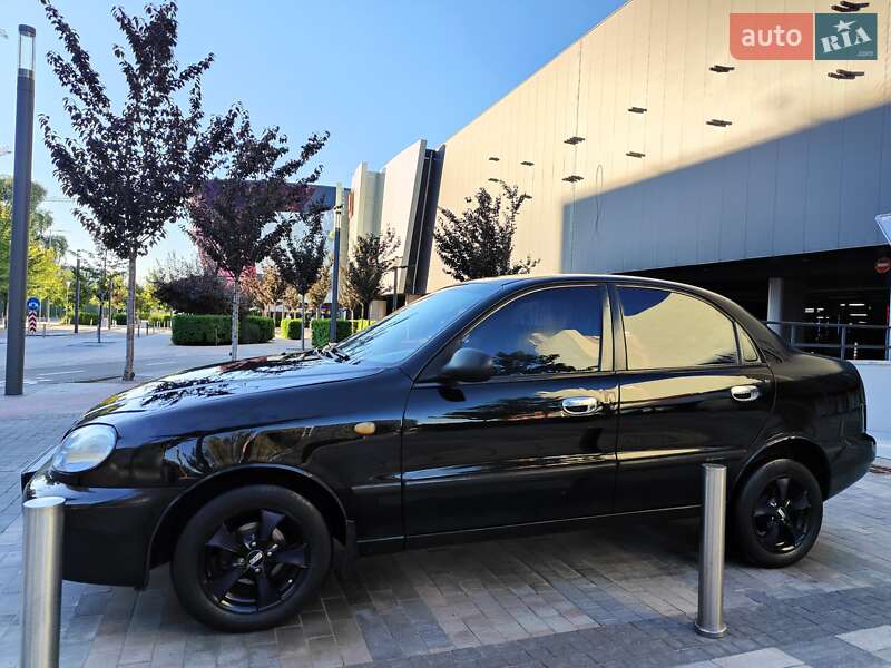 Седан Daewoo Lanos 2007 в Киеве