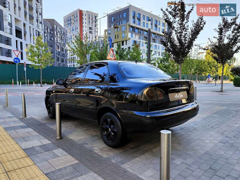 Седан Daewoo Lanos 2007 в Киеве