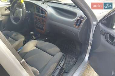 Седан Daewoo Lanos 1998 в 