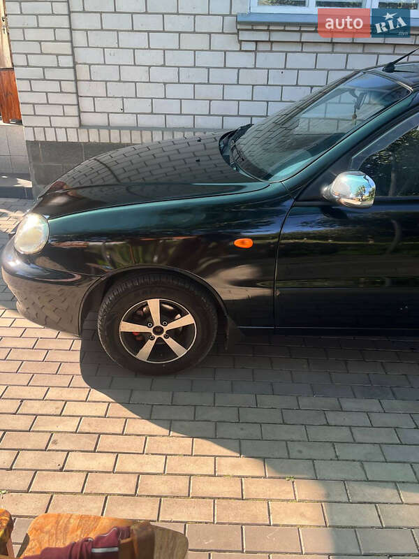 Седан Daewoo Lanos 2008 в Казатине