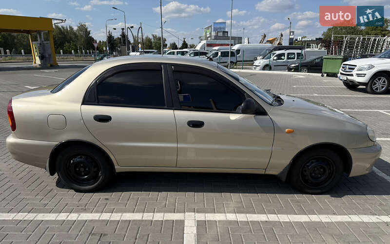 Седан Daewoo Lanos 2011 в Дніпрі