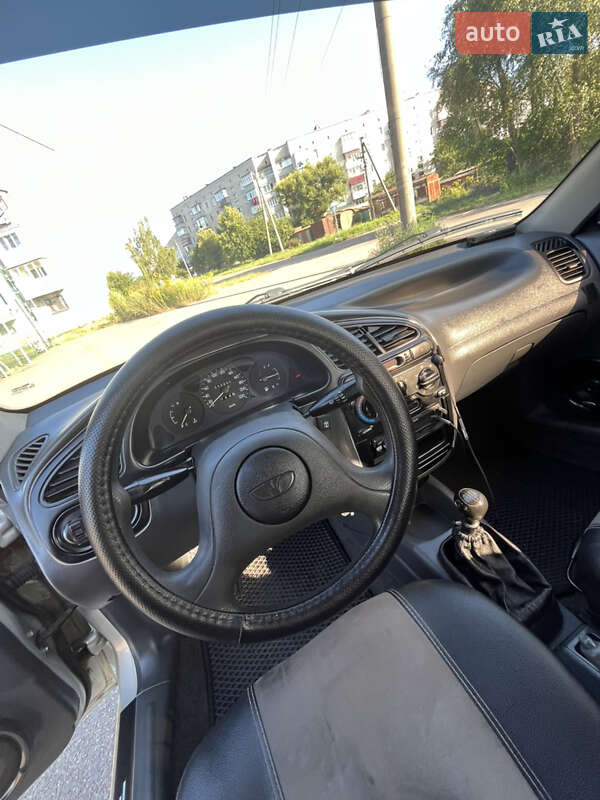 Седан Daewoo Lanos 2005 в Коростене