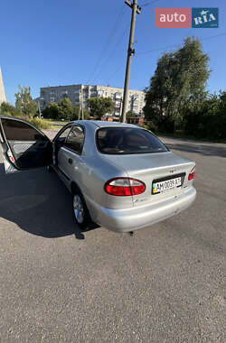 Седан Daewoo Lanos 2005 в 